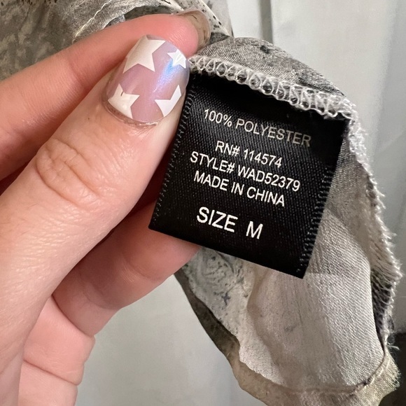 Bellatrix Sheer White and Black Rose Blouse Medium - Picture 7 of 9